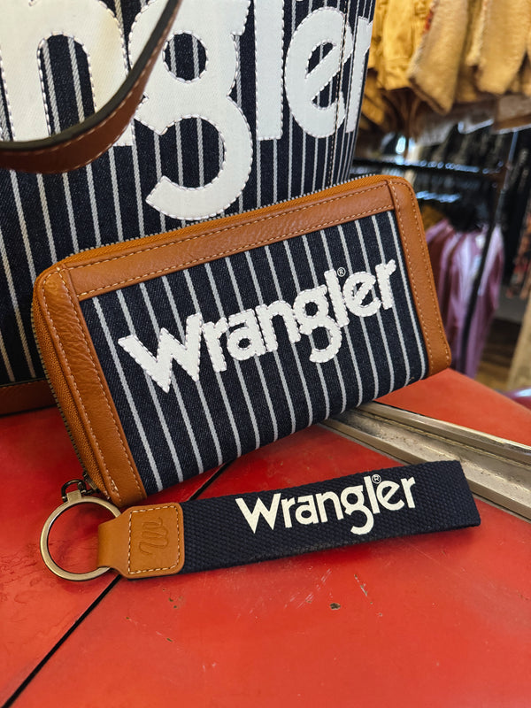 Wrangler Logo Wallet/Wristlet - Navy